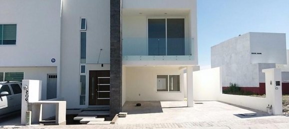 3 bedrooms House in Queretaro, Mexico No. 158972 2