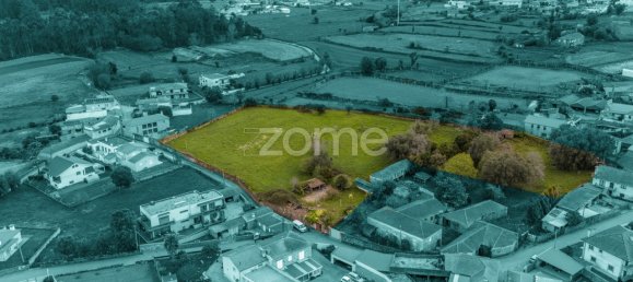 Terrain à Gemeses, Portugal 12700m² No. 54453 2