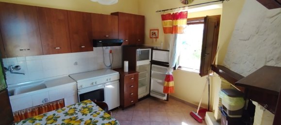 1 Schlafzimmer Haus in Cervaro, Italy, Nr. 357122 13