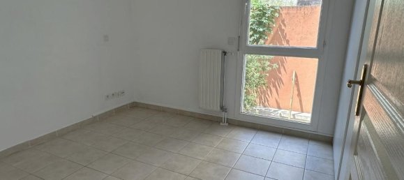 Apartamento de 3 dormitorios en Aubagne, France No. 338556 7