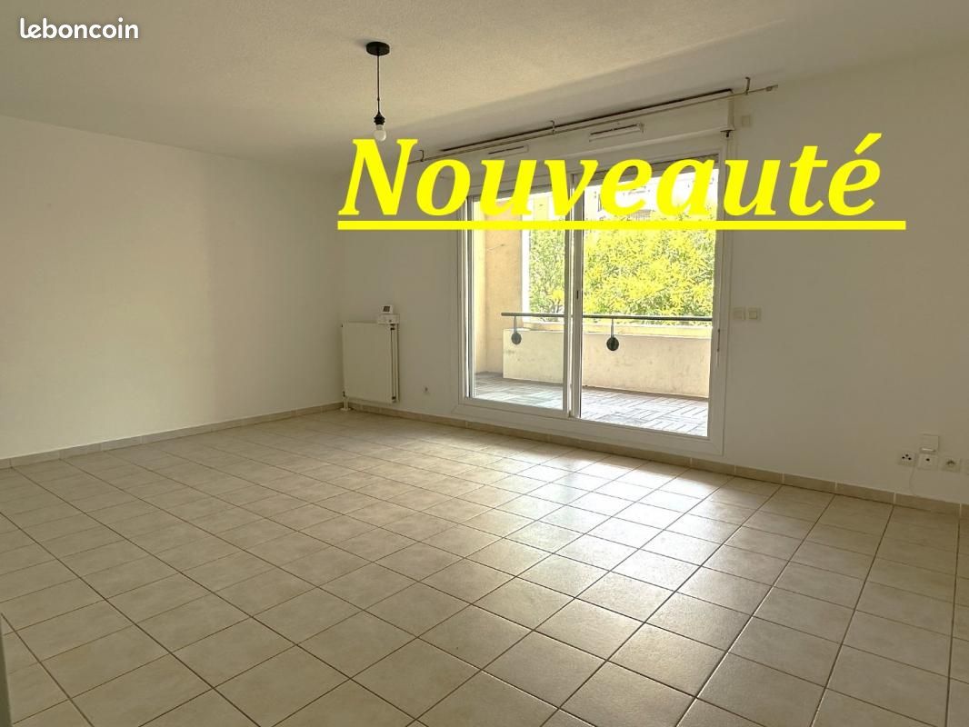 Apartamento de 3 dormitorios en Aubagne, France No. 338556