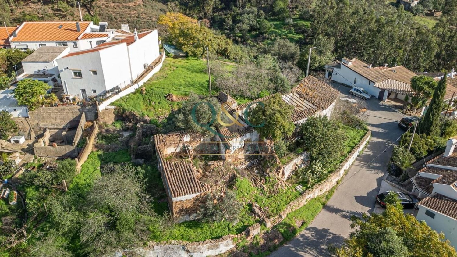 310m² Land in Sao Bras de Alportel, Portugal No. 245613