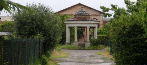 1 bedroom Apartment in Robecchetto con Induno, Italy No. 276195 16