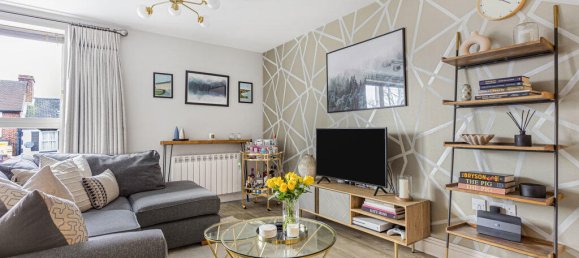 2 bedrooms Apartment in Egham, United Kingdom No. 8645 7