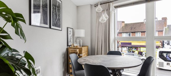 2 bedrooms Apartment in Egham, United Kingdom No. 8645 9