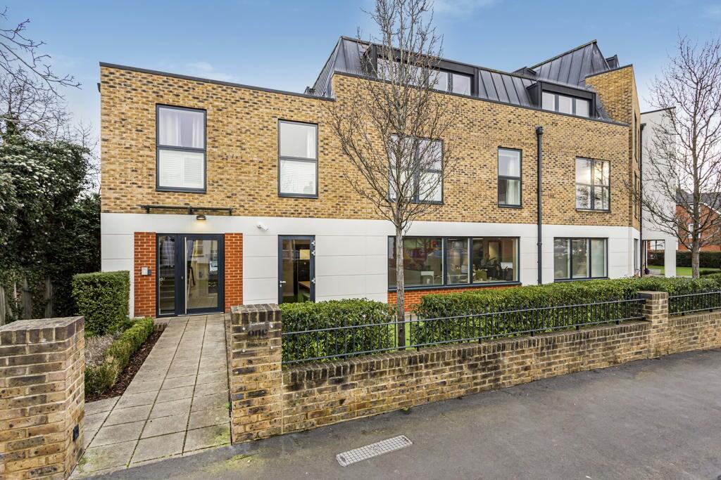 2 bedrooms Apartment in Egham, United Kingdom No. 8645