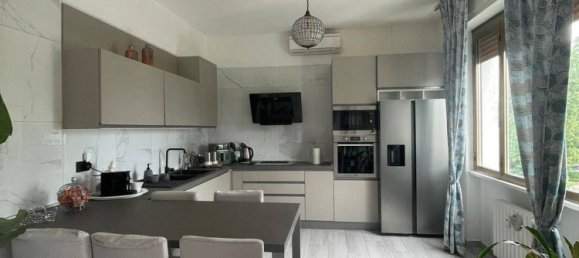 Apartamento de 2 divisões em Trezzano sul Naviglio, Italy N.º 150034 5