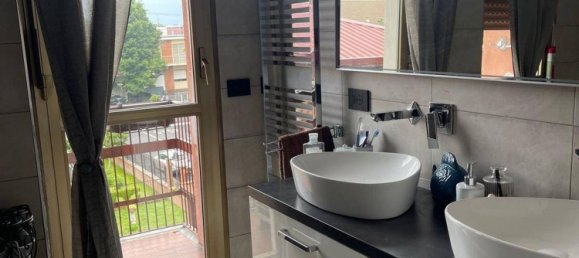 Apartamento de 2 divisões em Trezzano sul Naviglio, Italy N.º 150034 3