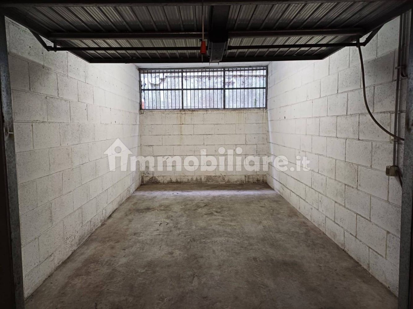 Garage à Rome, Italy 18m² No. 336801