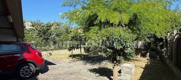 6 bedrooms House in Torre de' Passeri, Italy No. 281441 33