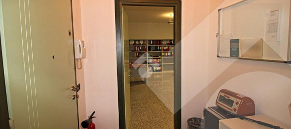 2غرفة مكتب في Lainate, Italy رقم 52346 8