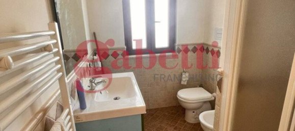 Casa de 4 dormitorios en Montaquila, Italy No. 289563 15