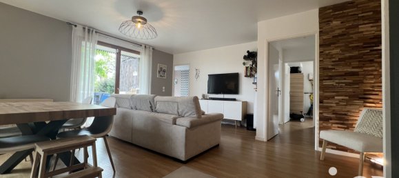 4-salle Appartement à Bussy-Saint-Georges, France No. 284960 3