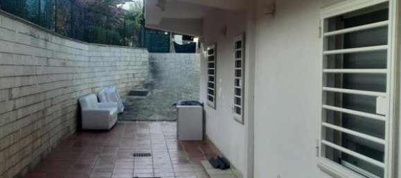 Villa de 4 divisões em Bari, Italy N.º 309159 6