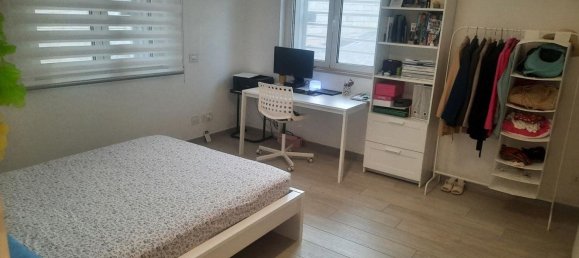 Villa de 4 divisões em Bari, Italy N.º 309159 13