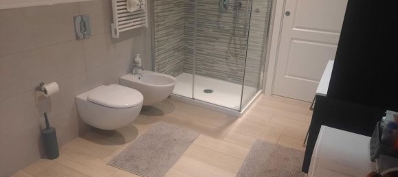 Villa de 4 divisões em Bari, Italy N.º 309159 10