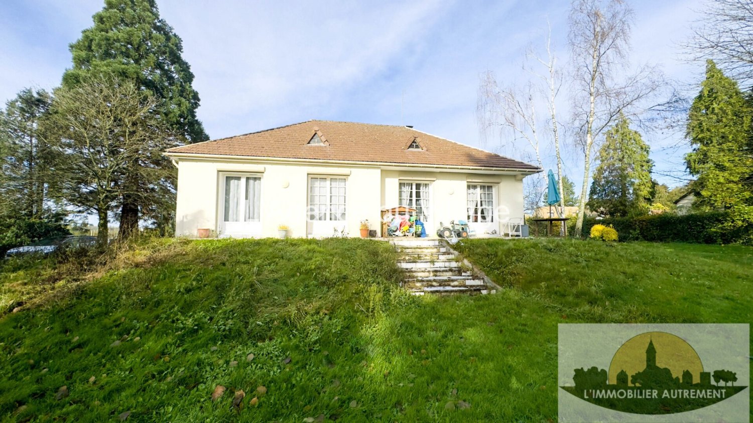 Villa de 3 dormitorios en Auneuil, France No. 54159