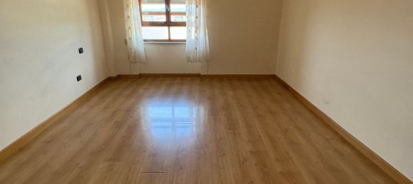 Apartamento T4 em Terni, Italy N.º 333340 23