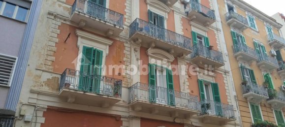 2 Schlafzimmer Wohnung in Bari, Italy, Nr. 18846 2