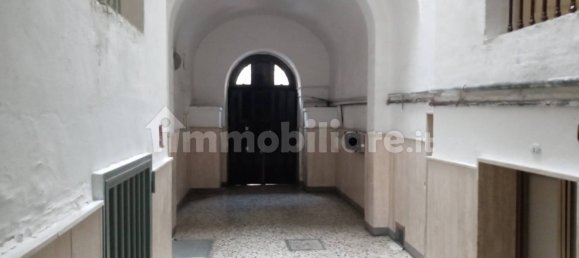 2 Schlafzimmer Wohnung in Bari, Italy, Nr. 18846 4