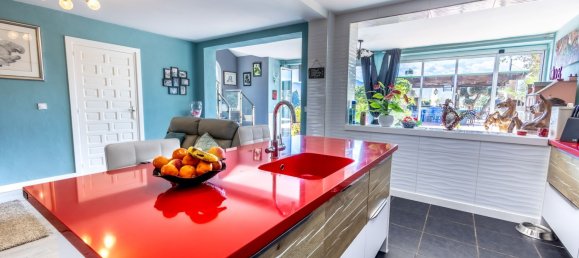 4 bedrooms Villa in Alhaurin el Grande, Spain No. 143204 18