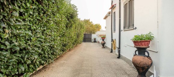 2 bedrooms Villa in Cerveteri, Italy No. 194498 2