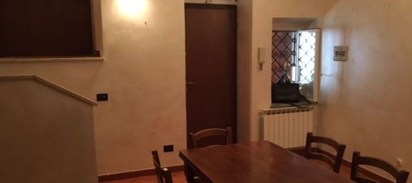 Дуплекс с 3 спальнями в Галликано нель Лацио, Италия № 321653 4