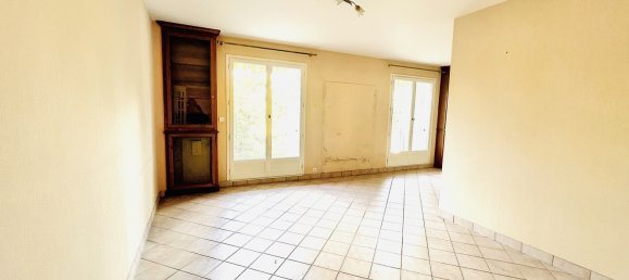 2 chambres Appartement à Tours, France No. 227584 3