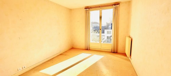 2 chambres Appartement à Tours, France No. 227584 2