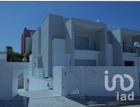 3 bedrooms House in Ferragudo, Portugal No. 123086
