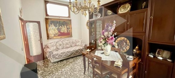 12غرفة شقة في Andria, Italy رقم 13125 3