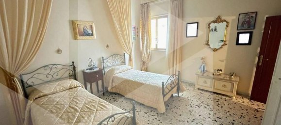 12غرفة شقة في Andria, Italy رقم 13125 4