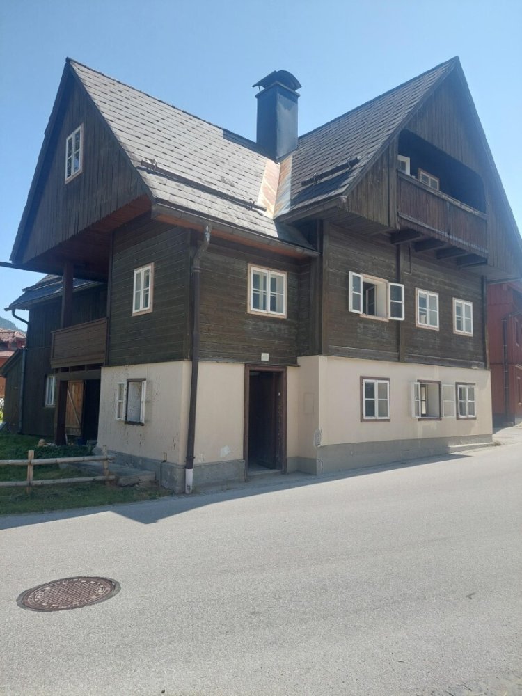 Casa de 7 habitaciónes en Liezen, Austria No. 136797