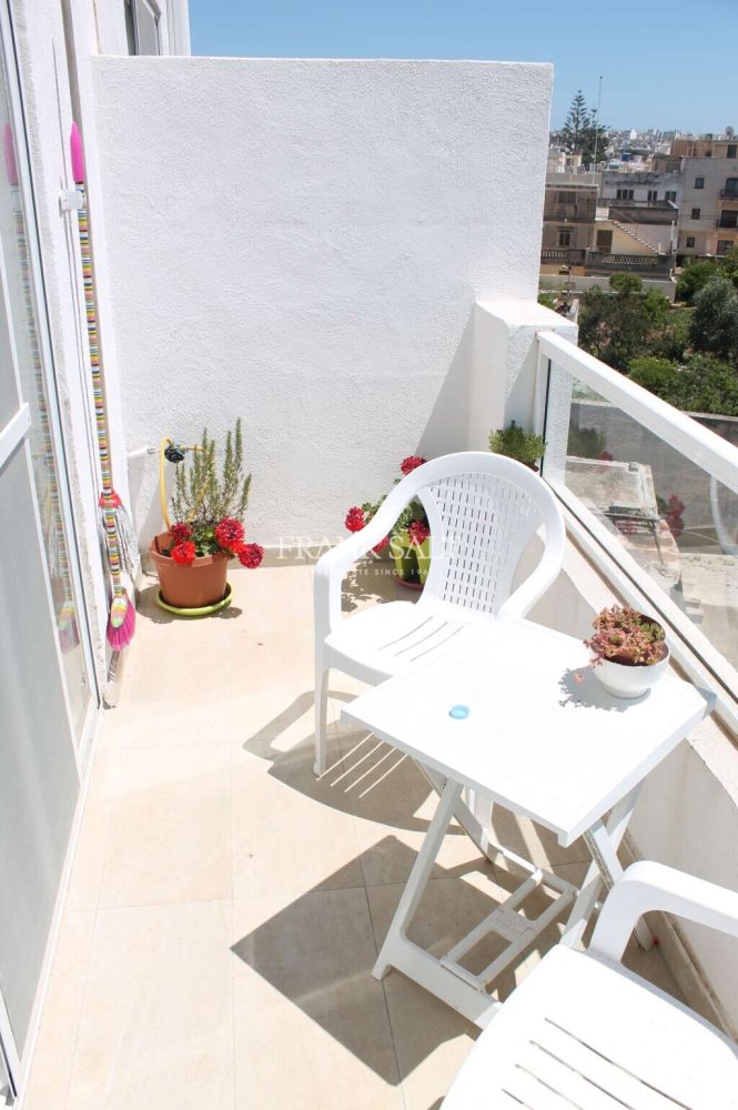 1 غرف نوم بانتهاوس في Swieqi, Malta رقم 3474