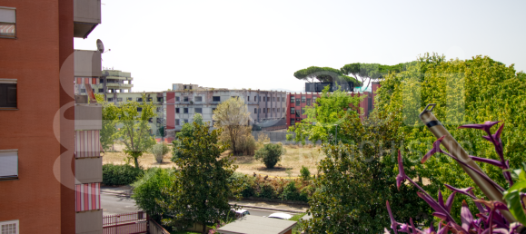 3 bedrooms Apartment in Rome, Italy No. 344682 5