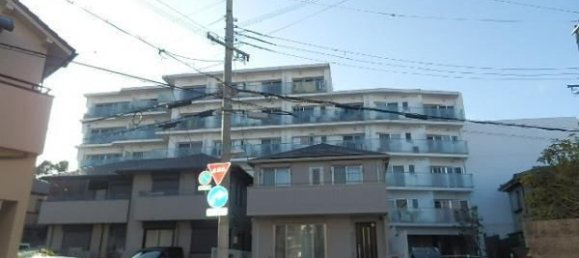 Estúdio em Hyogo, Japan N.º 5214 2