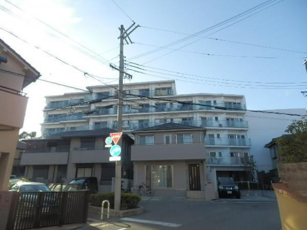 Estúdio em Hyogo, Japan N.º 5214