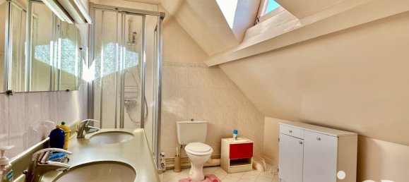 3 Schlafzimmer Haus in Saint-Gaultier, France, Nr. 73680 14