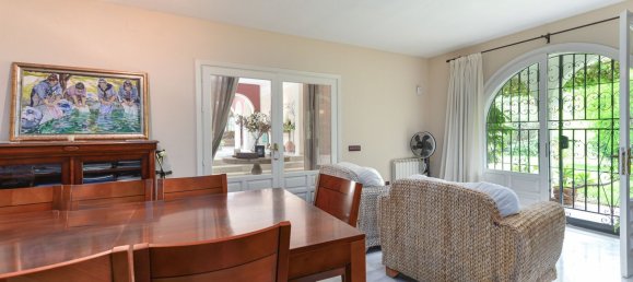 4 Schlafzimmer Haus in Marbella, Spain, Nr. 24878 28