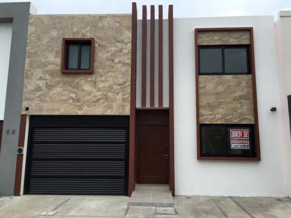 3 bedrooms House in Veracruz, Mexico No. 224434
