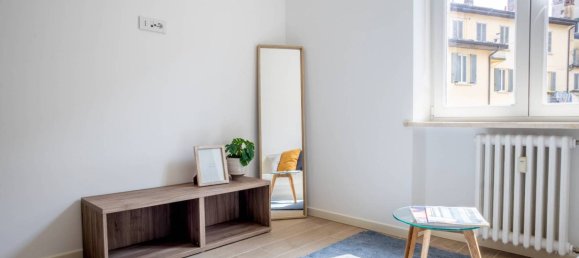 1 bedroom Apartment in Bergamo, Italy No. 343307 2