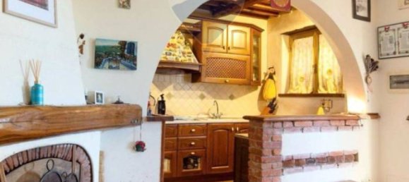 5 bedrooms Villa in Pietrasanta, Italy No. 85564 22