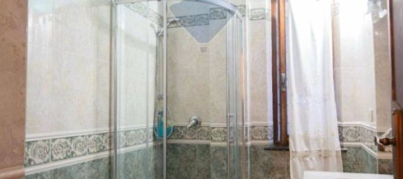 5 bedrooms Villa in Pietrasanta, Italy No. 85564 31