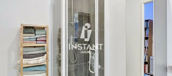 3 Schlafzimmer Wohnung in Bondy, France, Nr. 162697 9