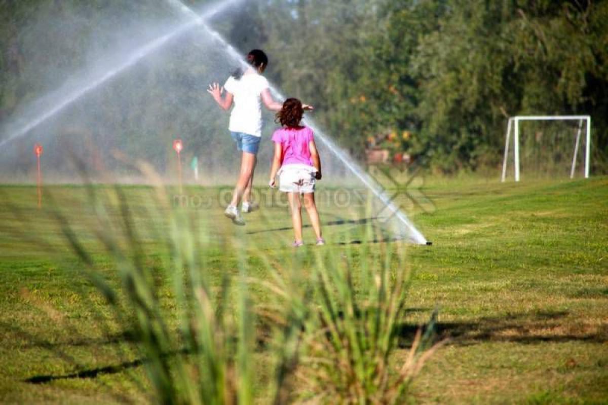  قطعة أرض في Pilar, Argentina رقم 36289