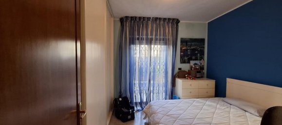 Квартира с 4 комнатами в Бари, Италия № 139464 14