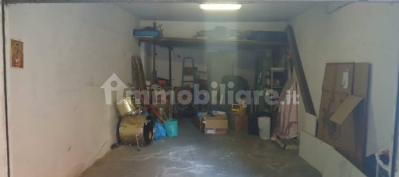 32m² Garage in Rome, Italy No. 343355 2