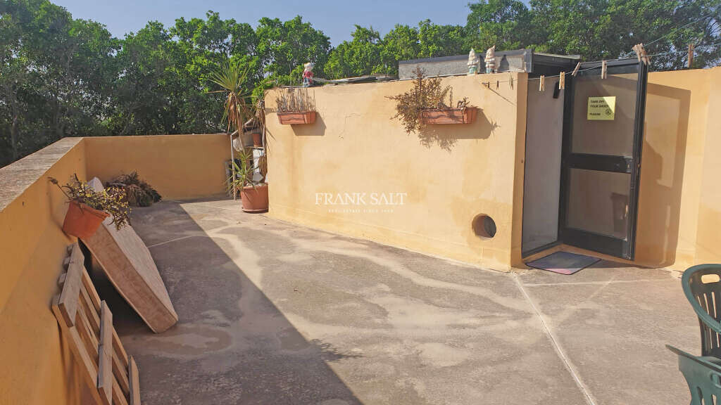 3 bedrooms Maisonette in Attard, Malta No. 1587