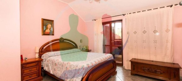 5 rooms House in Villastellone, Italy No. 117995 9