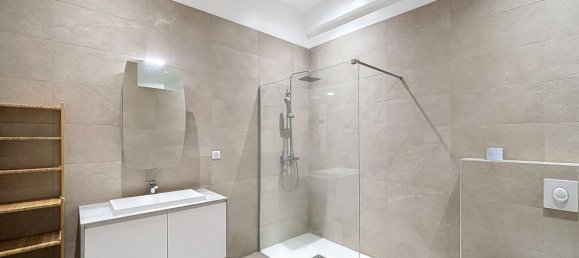 1 bedroom Apartment in Etiolles, France No. 175348 8